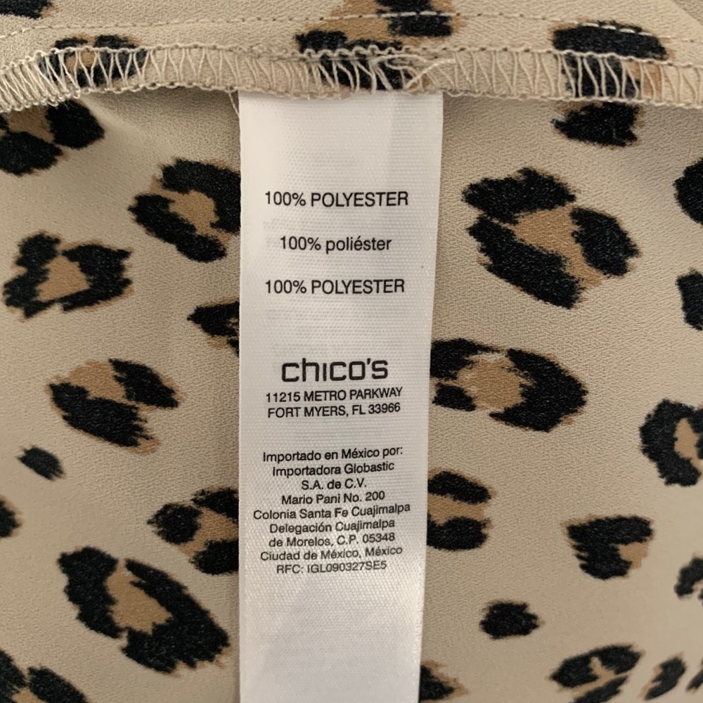 CHICO’S animal print Shirtdress - Picture 8 of 9